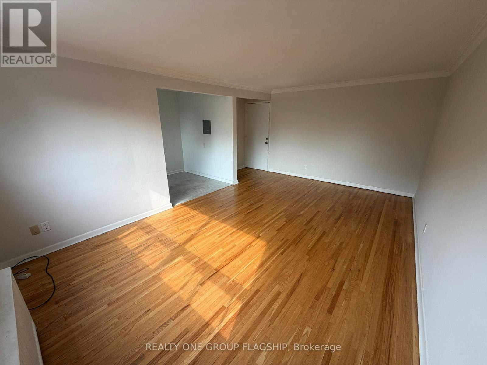 9-7 Elmwood Avenue S, Mississauga, ON, L5G 3J6 - 6