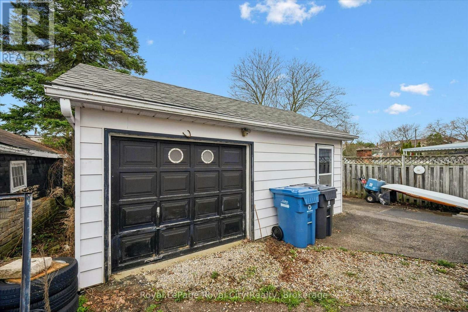 2-29 Hooper Street W, Guelph, ON, N1E 5W6 - 24