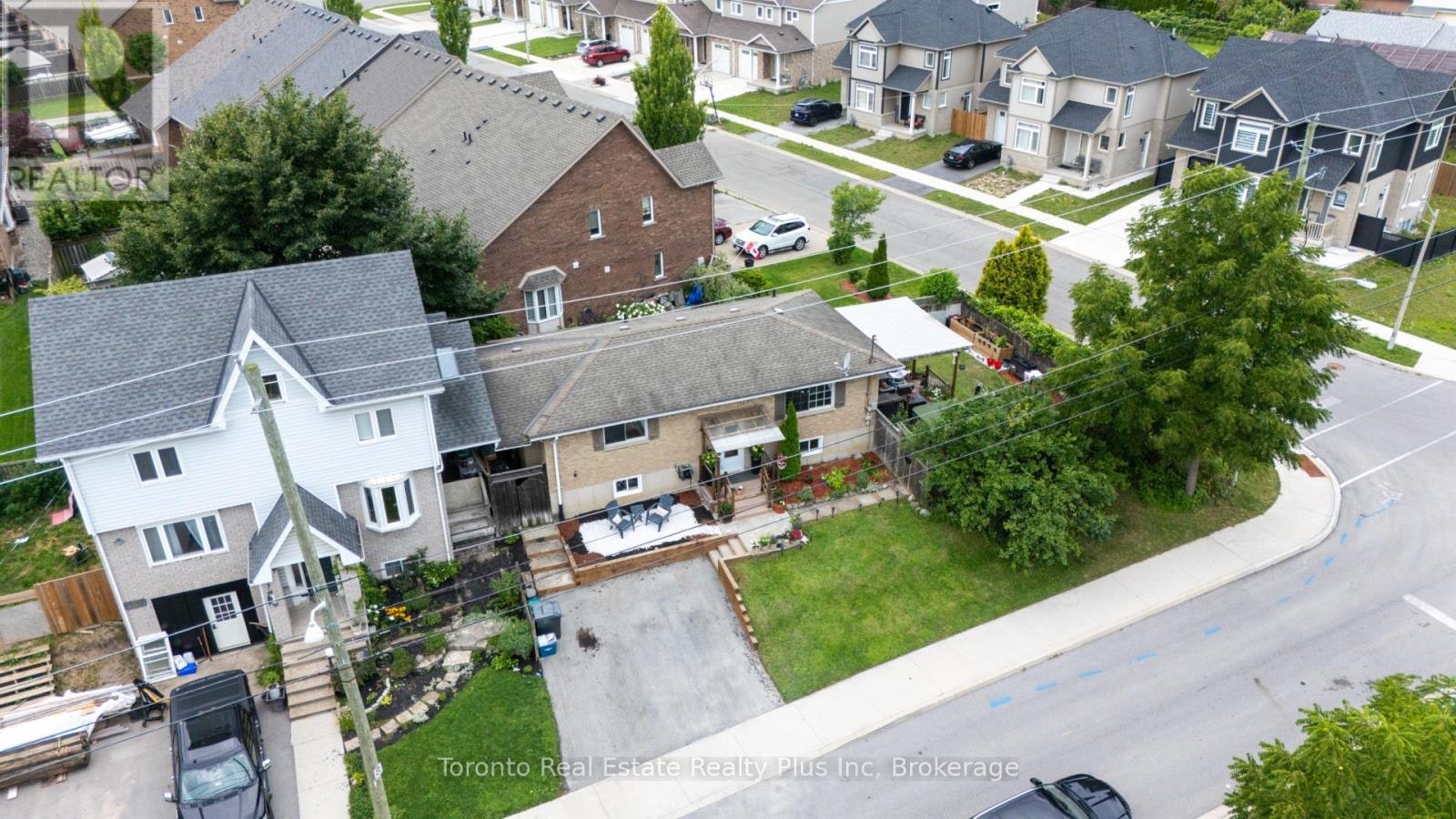23 Moffatt Street, St. Catharines, ON, L2P 2L4
