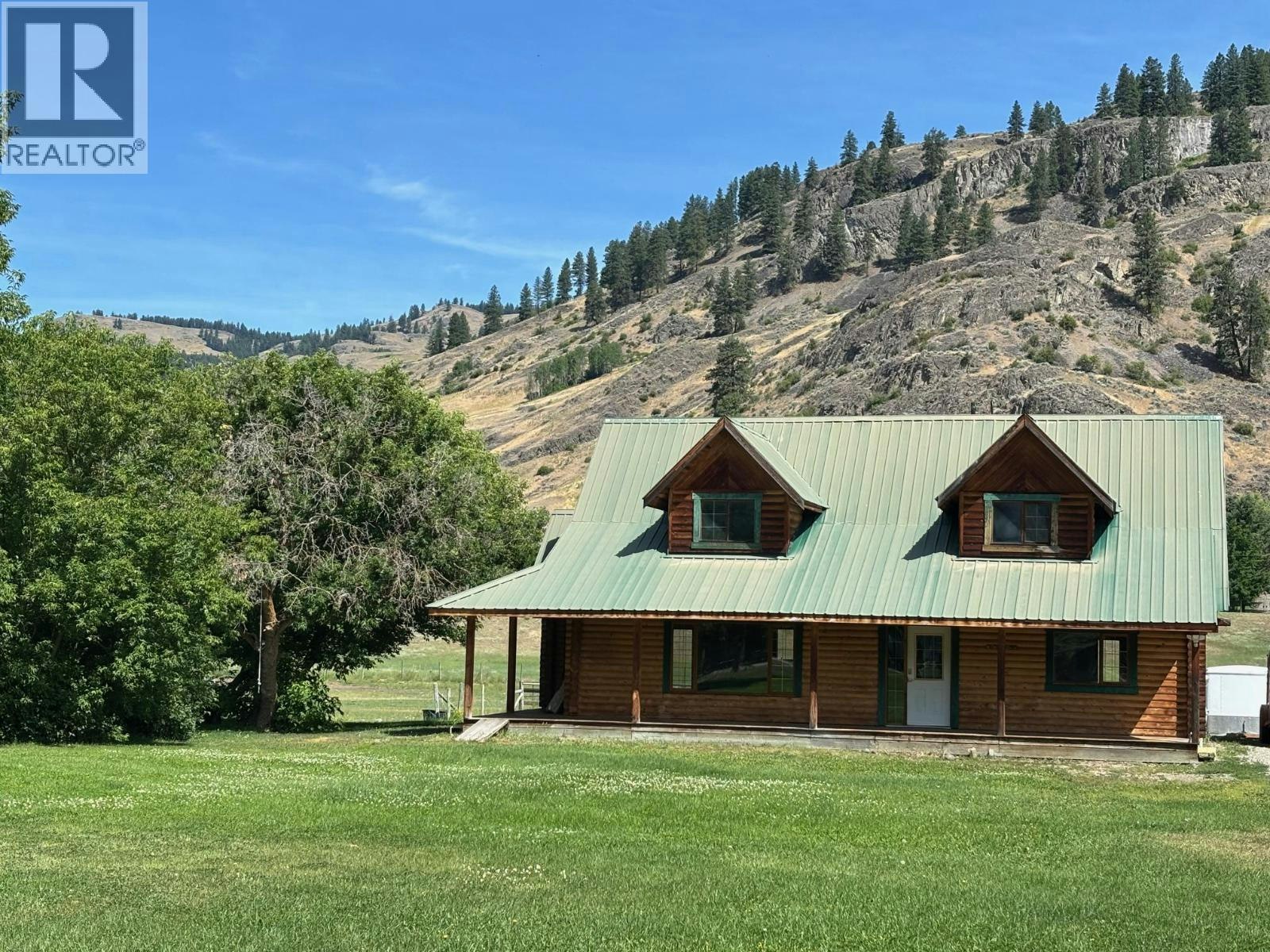 937 Thirteenth Avenue, Midway, BC, V0H 1M0