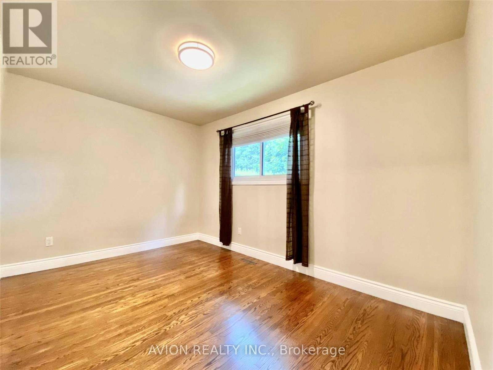 MAIN FL-878 Shore Boulevard WEST, Pickering, ON, L1W 2V7 - 21