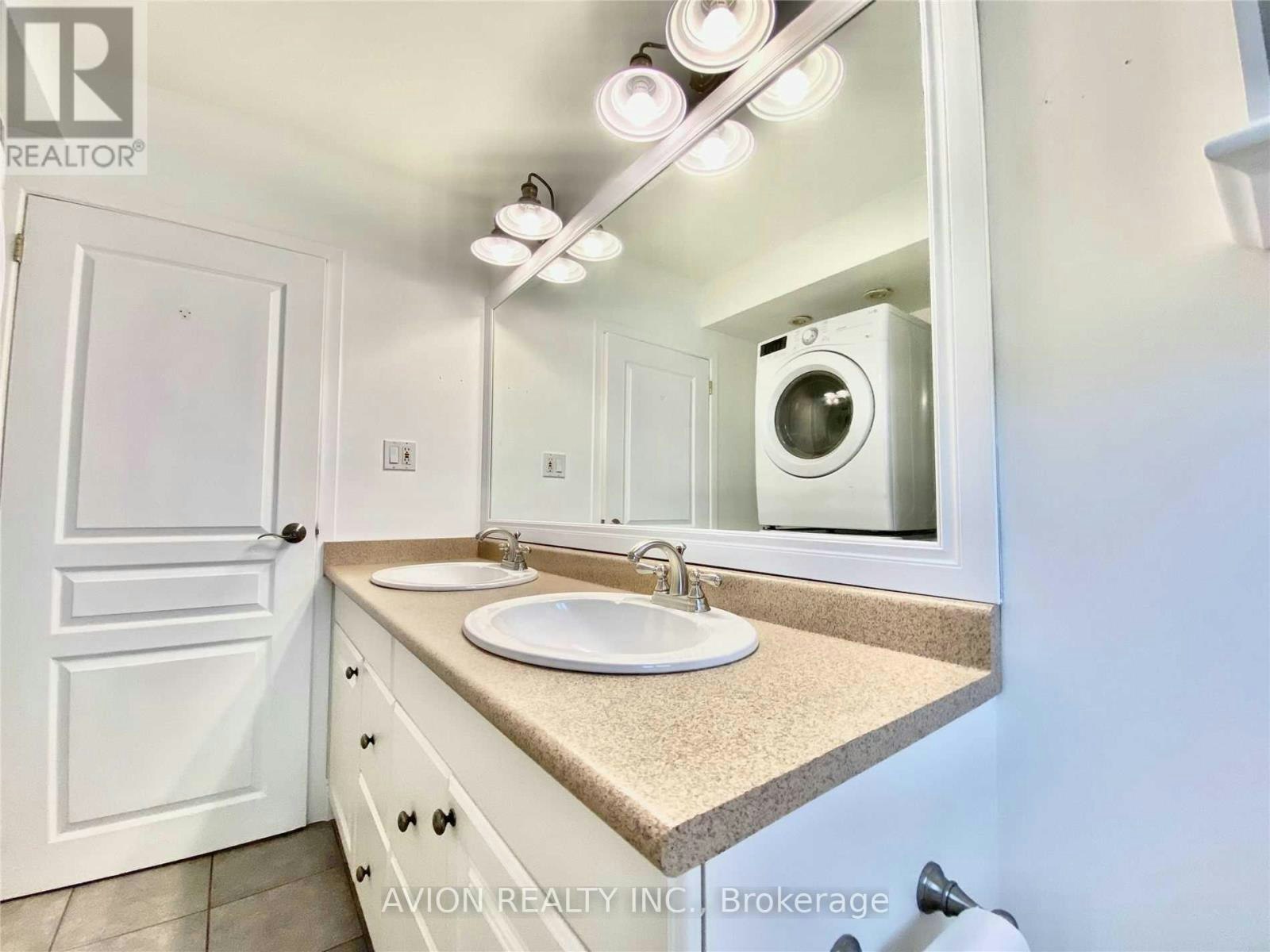 MAIN FL-878 Shore Boulevard WEST, Pickering, ON, L1W 2V7 - 12