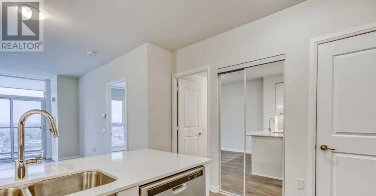 65 Watergarden Drive, Mississauga, ON, L5R 0G9 - 6