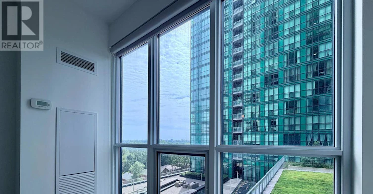 705-9 Bogert Avenue, Toronto, ON, M2N 0H3 - 11