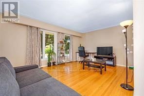 2095 Haig Drive, Ottawa, ON, K1G 2K8 - 3