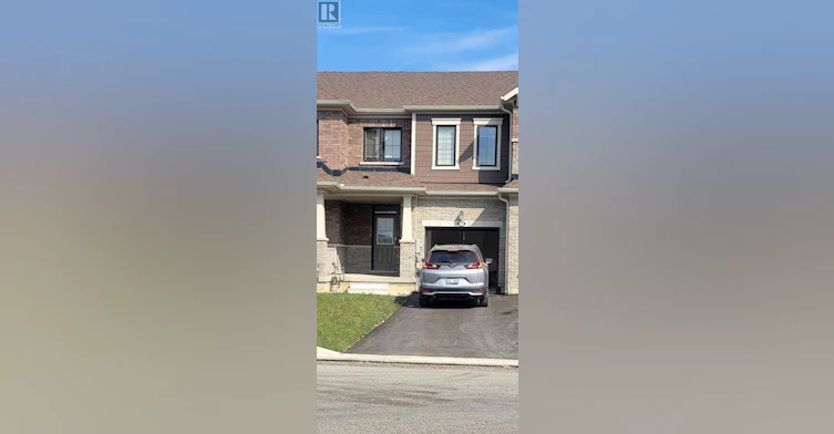 21 Vanilla Trail, Thorold, ON, L2V 0K6 - 2