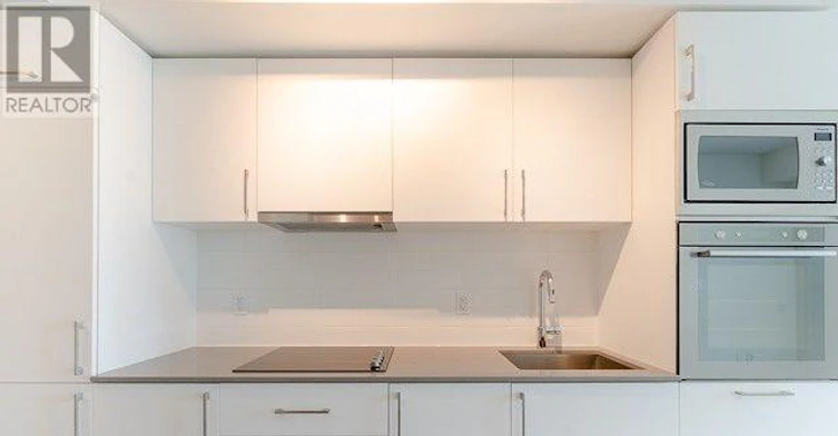 604W-27 Bathurst Street, Toronto, ON, M5V 1C1 - 11