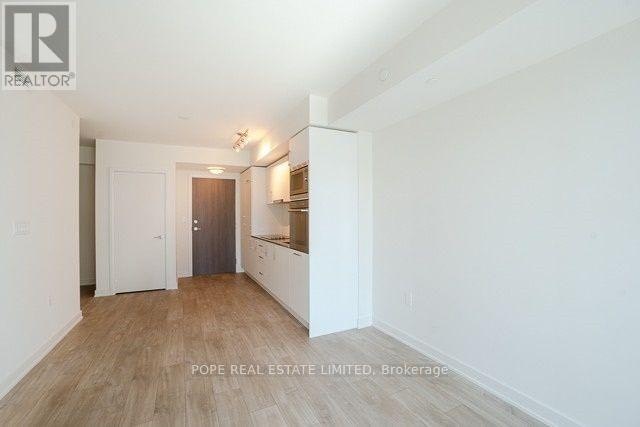 604W-27 Bathurst Street, Toronto, ON, M5V 1C1 - 12