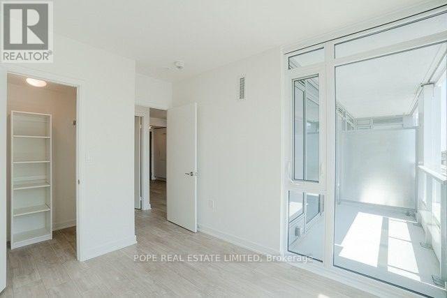 604W-27 Bathurst Street, Toronto, ON, M5V 1C1 - 20