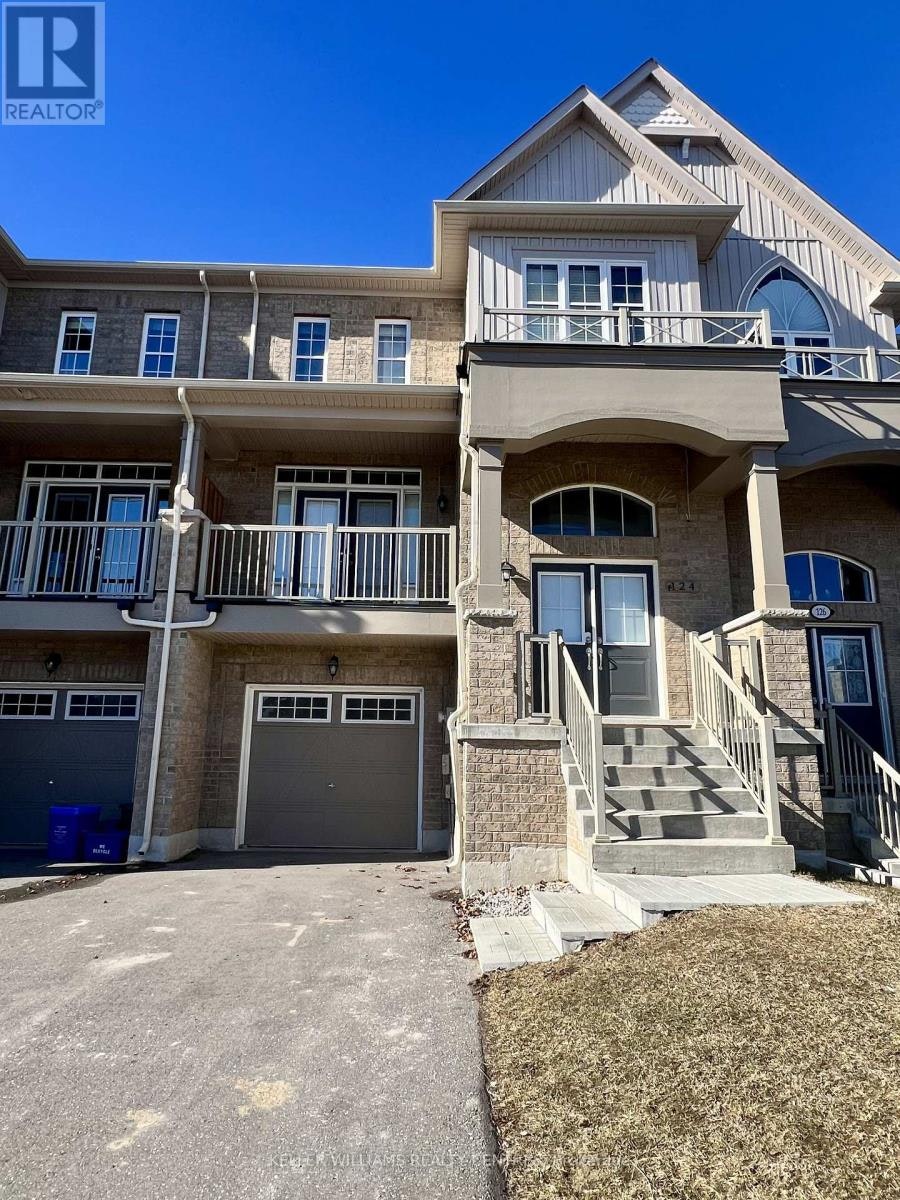 124 Elephant Hill Drive, Clarington, ON, L1C 0V9 - 2