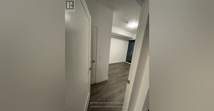 911-105 Oneida Crescent, Richmond Hill, ON, L4B 0B1 - 3