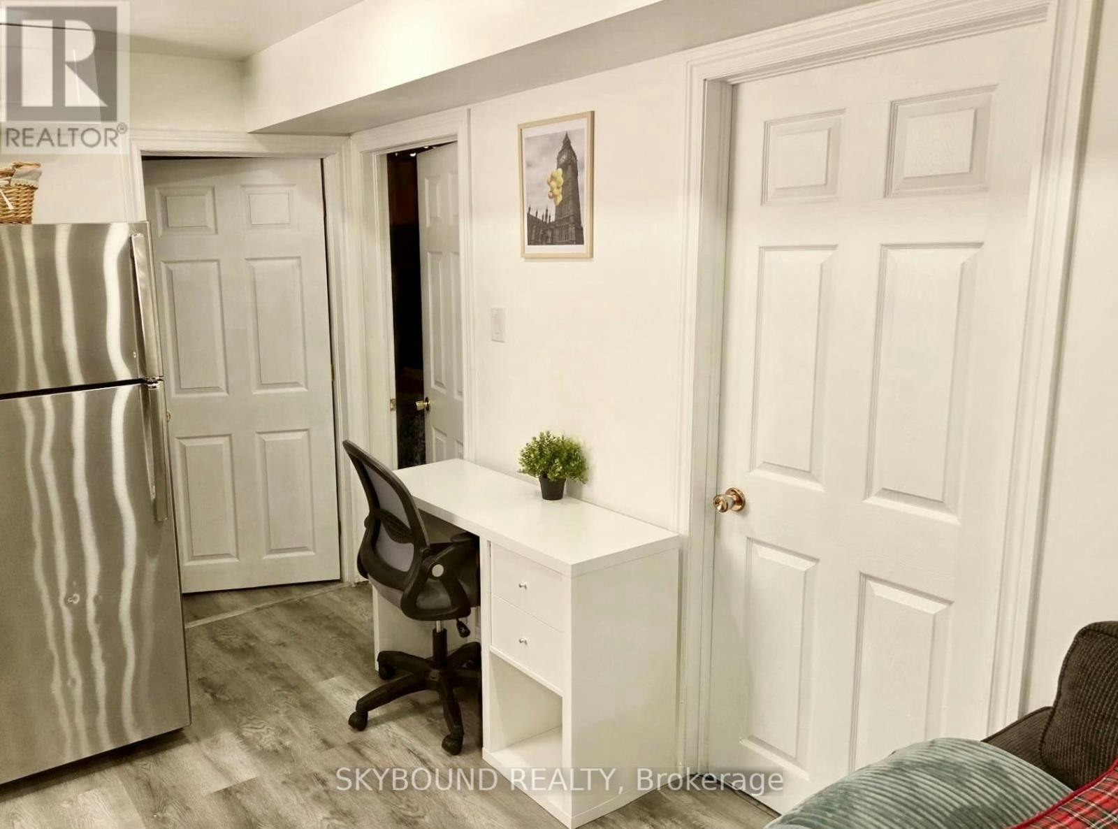 1, ROOM 1-2586 Foxmeadow Road N, Peterborough, ON, K9L 1X2 - 5