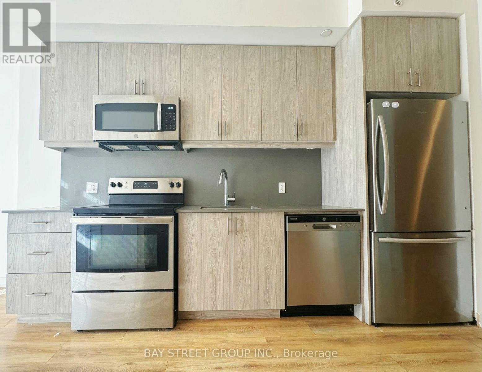 30-57 Finch Avenue W, Toronto, ON, M2N 0K9 - 3