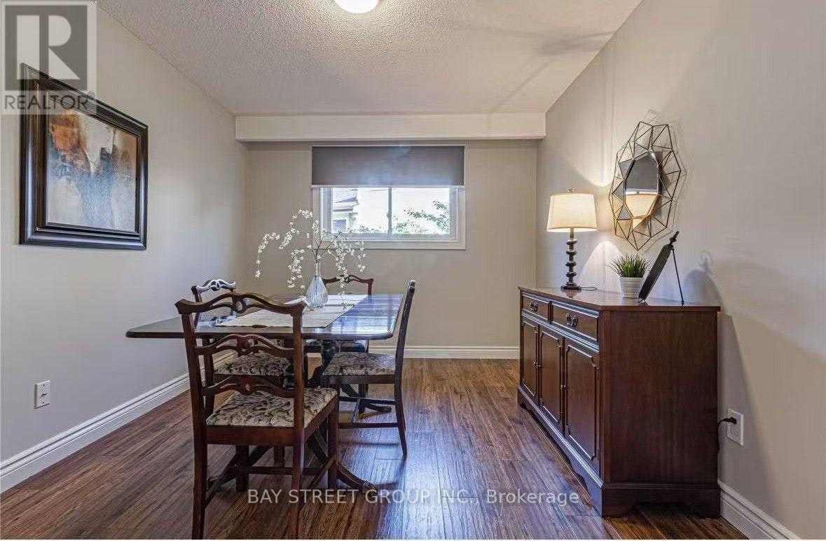 1214 Half Moon Lane, Oakville, ON, L6H 2E5 - 4
