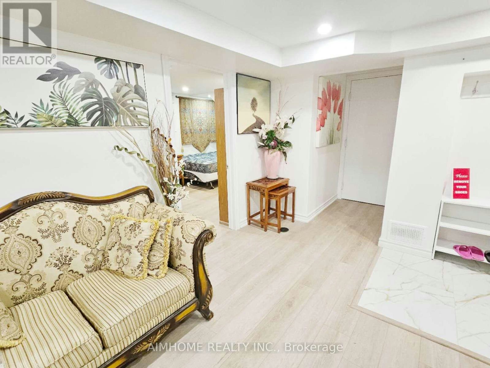 28 Castle Harbour Lane W, Markham, ON, L3T 3A2 - 7