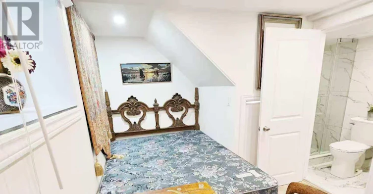 28 Castle Harbour Lane W, Markham, ON, L3T 3A2 - 13