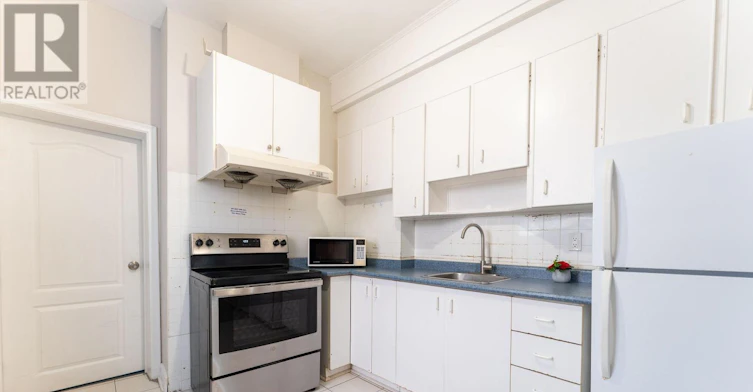 MAIN-190 Major Street, Toronto, ON, M5S 2L3 - 11