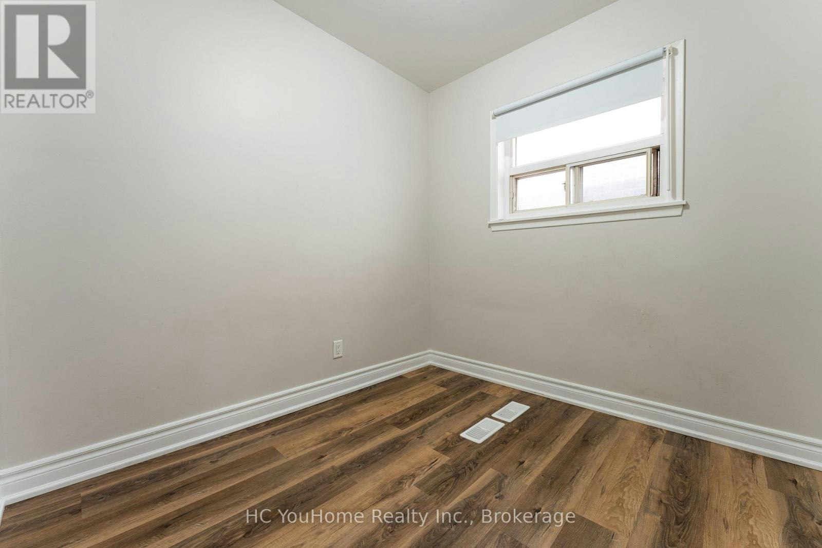 2ND FL-190 Major Street, Toronto, ON, M5S 2L3 - 10