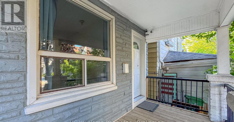 2ND FL-190 Major Street, Toronto, ON, M5S 2L3 - 2