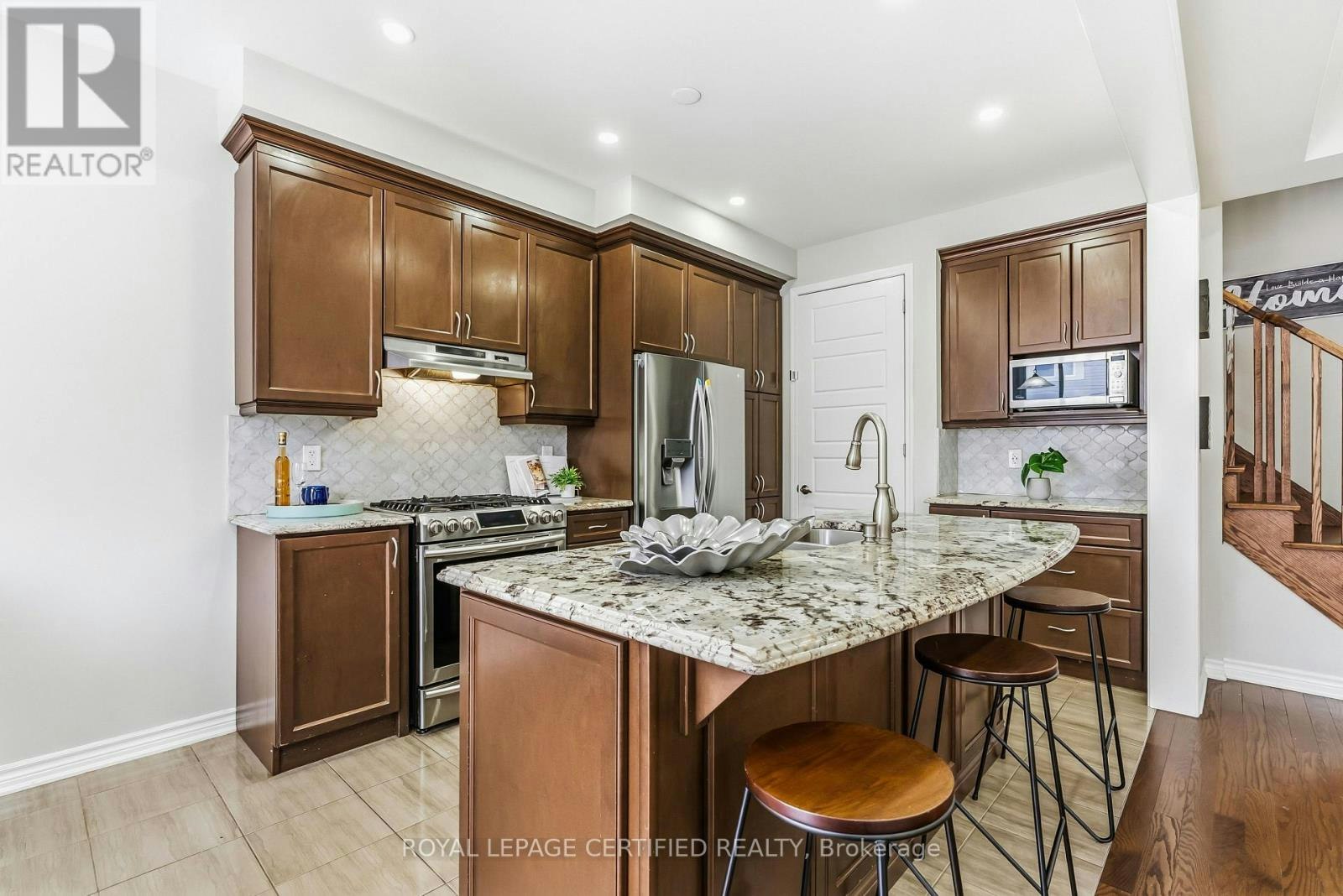 1377 Leger Way, Milton, ON, L9T 7K6 - 12