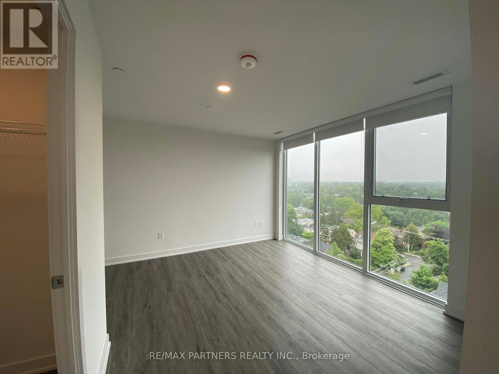 1001-1 Cardiff Road, Toronto, ON, M4P 0G2 - 6