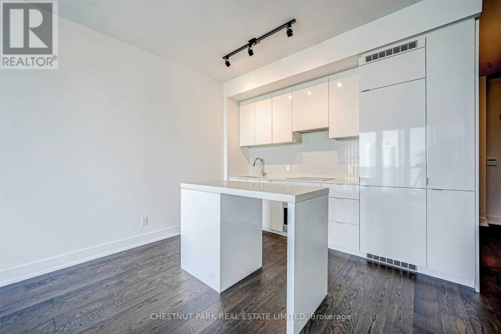 3609-7 Grenville Street, Toronto, ON, M4Y 0E9 - 8