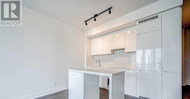 3609-7 Grenville Street, Toronto, ON, M4Y 0E9 - 8
