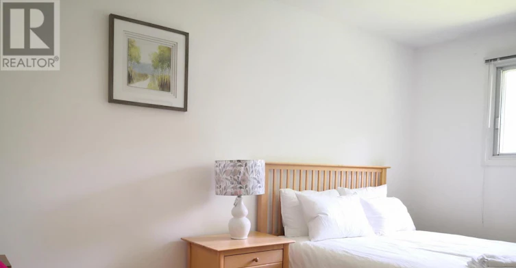 UPPER-137 Pineway Boulevard, Toronto, ON, M2H 1A9 - 3