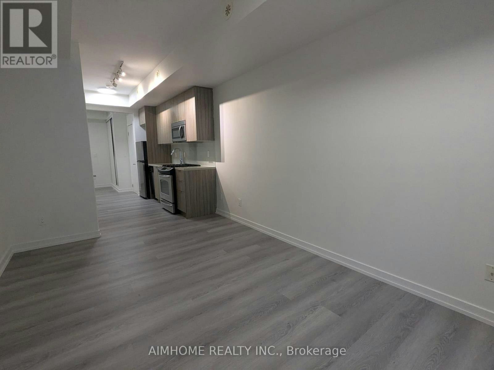 40-140 Broadview Avenue, Toronto, ON, M4M 0A8 - 4