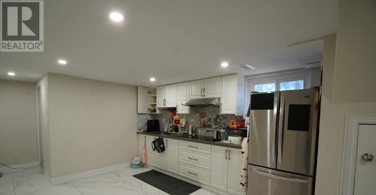 BSMT-220 Lucas Street, Richmond Hill, ON, L4C 4P7