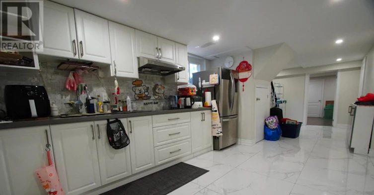 BSMT-220 Lucas Street, Richmond Hill, ON, L4C 4P7 - 3