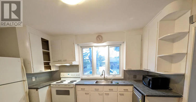 1-60 Campbell Crescent, Kingston, ON, K7M 1Z5 - 5