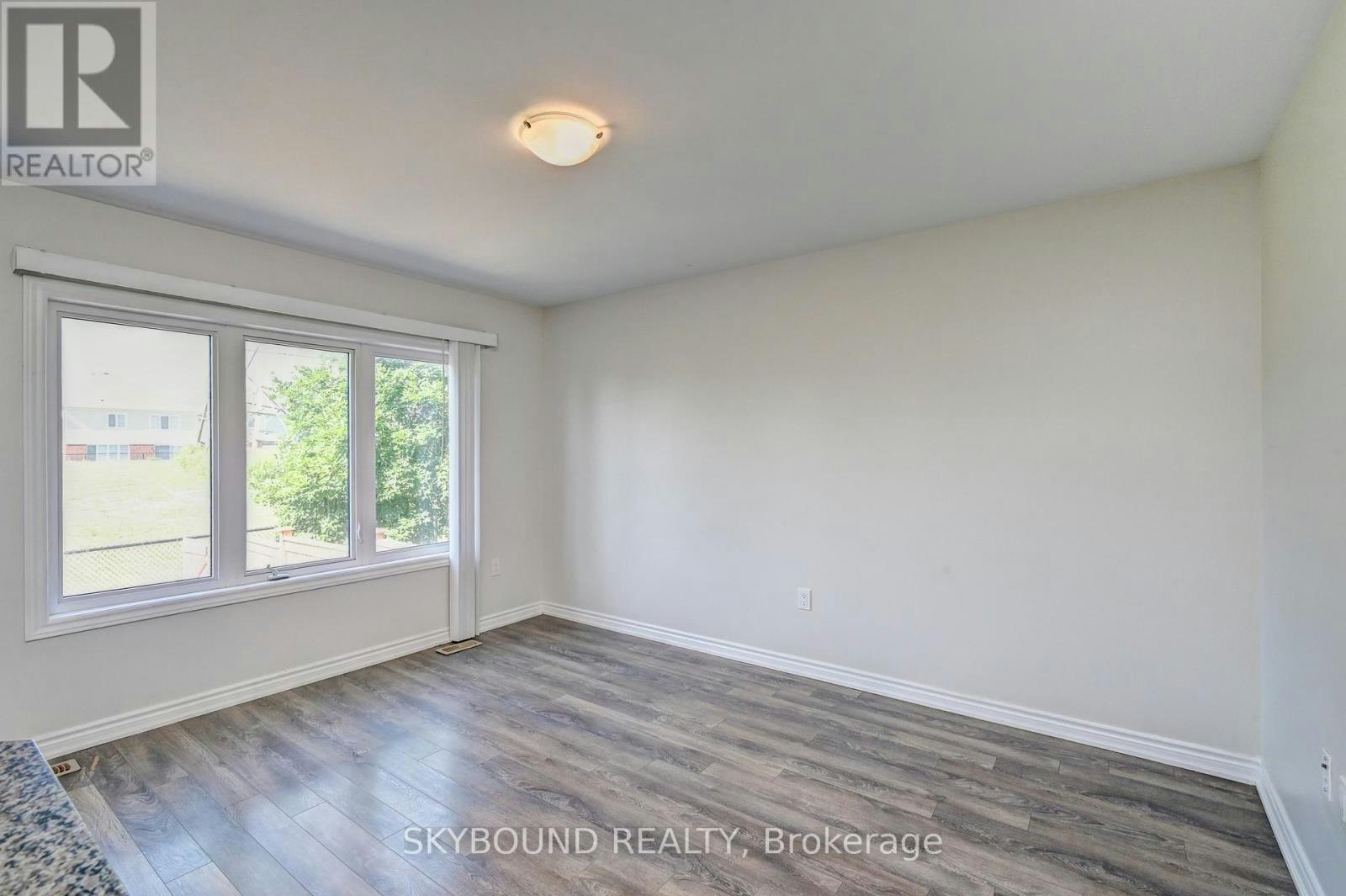 260 Waterbrook Lane, Kitchener, ON, N2P 0H7 - 9