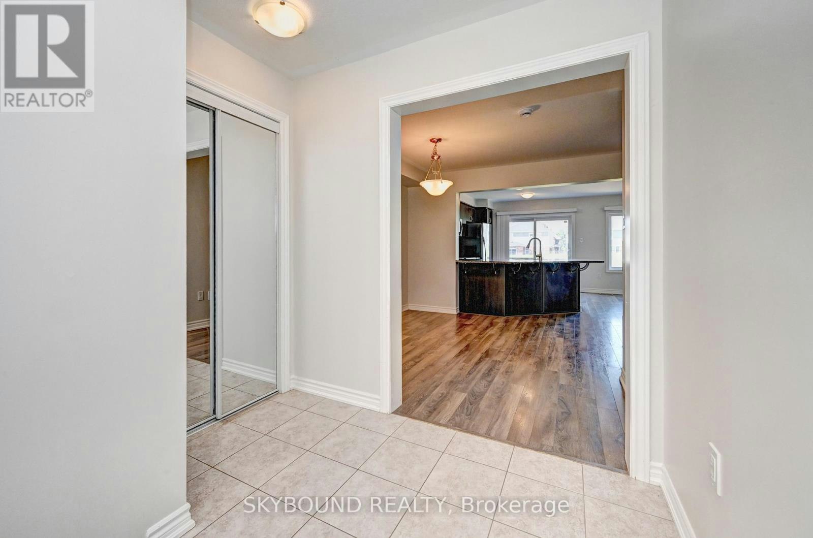 260 Waterbrook Lane, Kitchener, ON, N2P 0H7 - 3