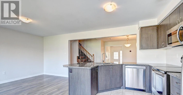 260 Waterbrook Lane, Kitchener, ON, N2P 0H7