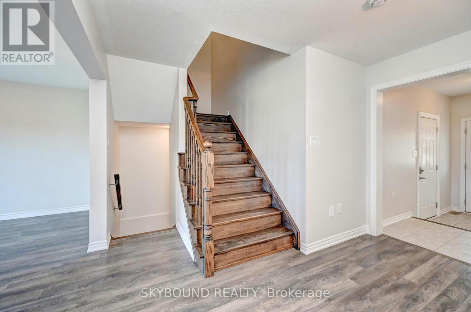 260 Waterbrook Lane, Kitchener, ON, N2P 0H7 - 19