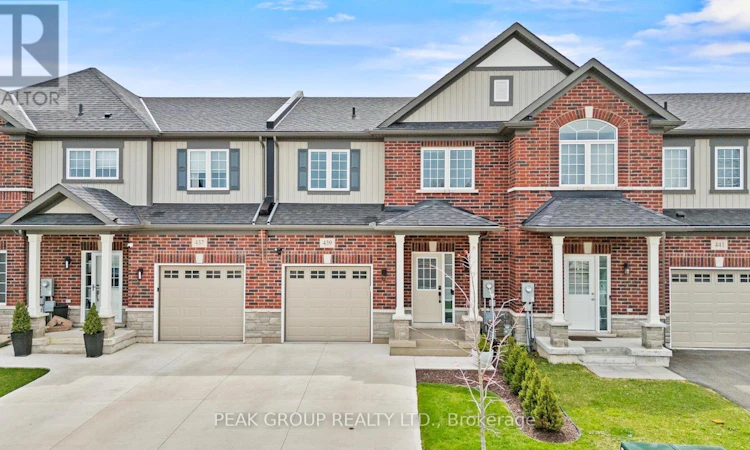 439 Williams Crescent