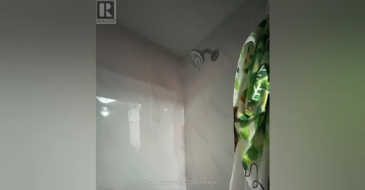 TWO-BEDROOM BSMT-44 Glencoyne Cres Crescent, Toronto, ON, M1W 2Z2 - 4