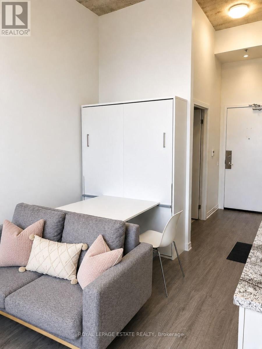 835-1900 Simcoe Street N, Oshawa, ON, L1G 4Y3 - 3