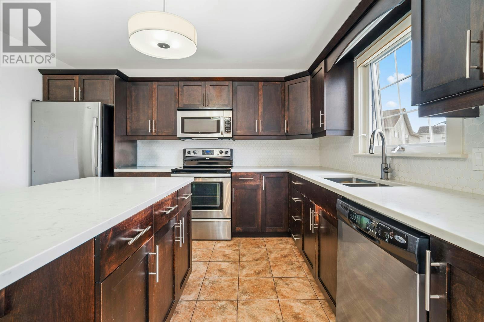11 Lily Court, Stratford, PE, C1B 0H6 - 12