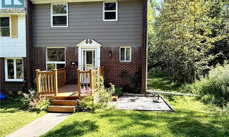 67 Candlewood Lane