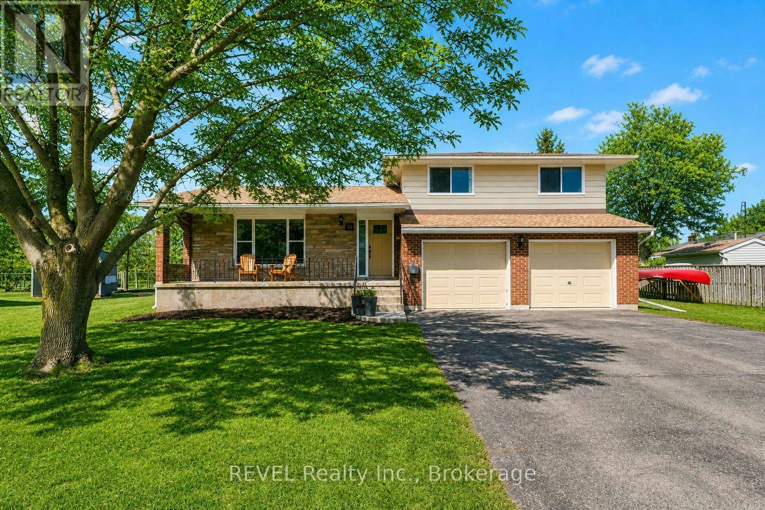 21 Lena Crescent, Port Colborne, ON, L3K 5X3