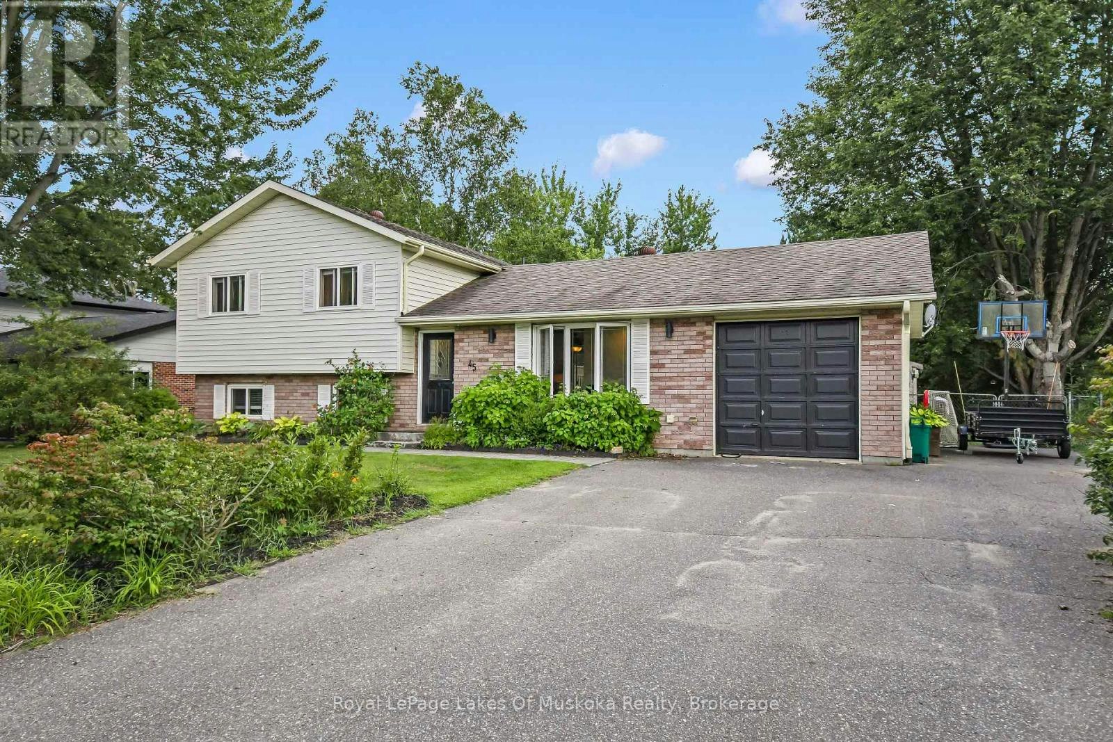 45 Kevin Crescent, Bracebridge, ON, P1L 1A2