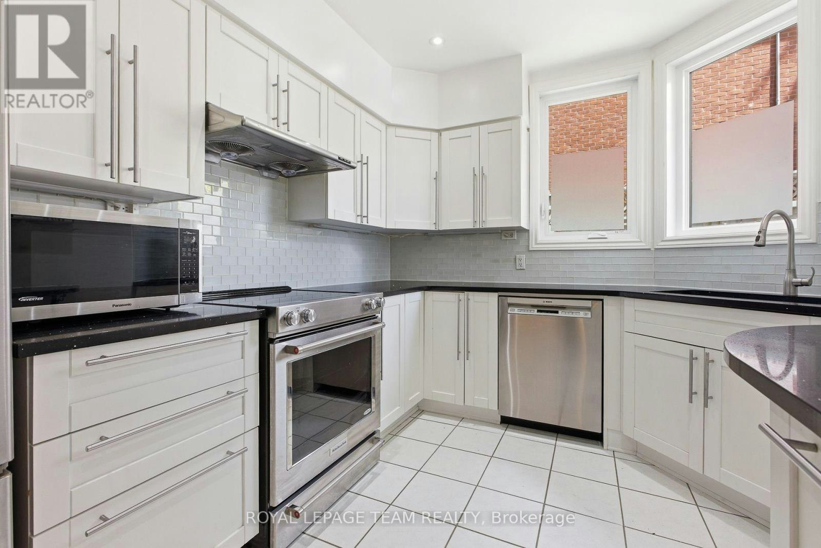 107-499 Sunnyside Avenue, Ottawa, ON, K1S 0S8 - 29
