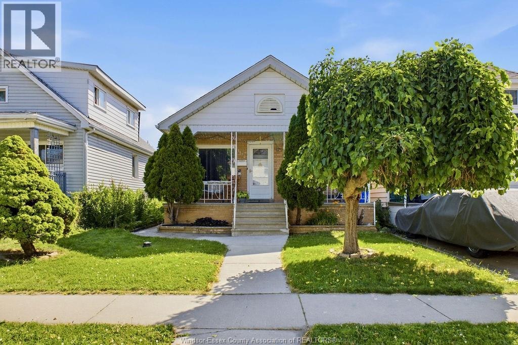 1172 Marion Avenue, Windsor, ON, N9A 2J4