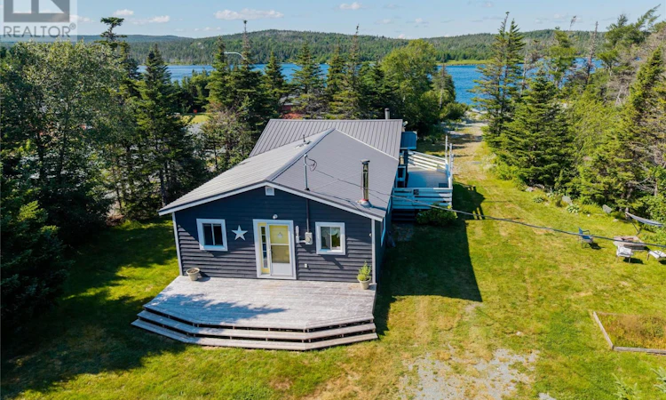 100 Cape Pond Road