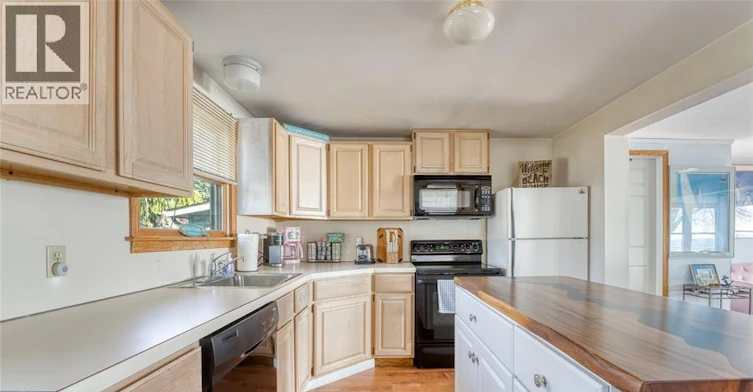 1049 Heritage, Kingsville, ON, N9Y 2E6 - 5