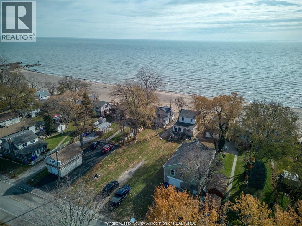 1049 Heritage, Kingsville, ON, N9Y 2E6 - 38