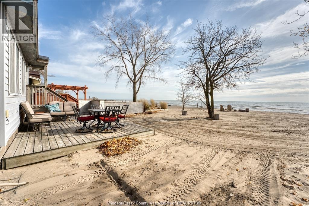 1049 Heritage, Kingsville, ON, N9Y 2E6 - 24