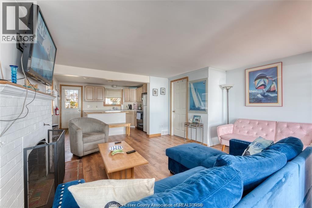 1049 Heritage, Kingsville, ON, N9Y 2E6 - 11